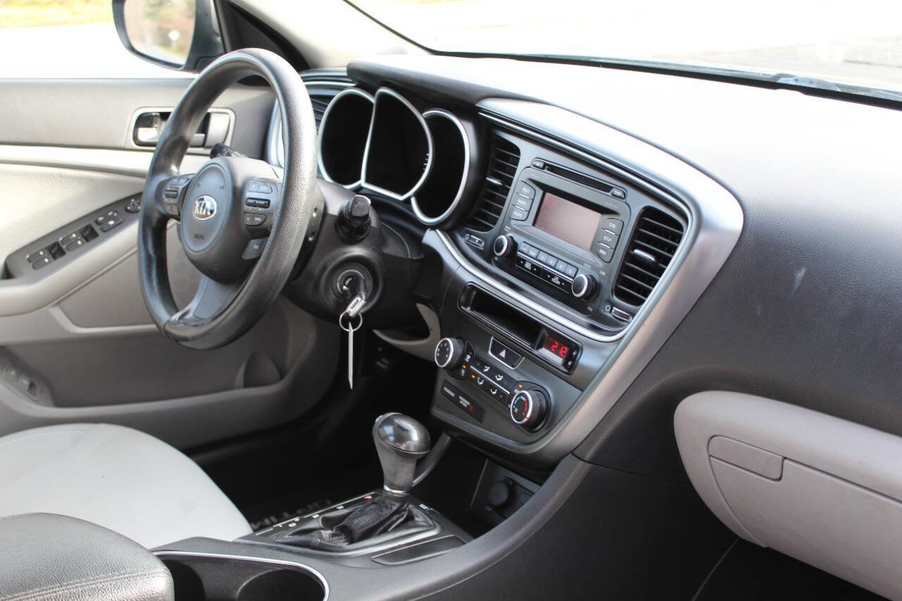 Used 2015 Kia Optima LX image 36