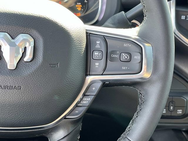 New 2026 RAM 2500 Laramie AWD/4WD image 24
