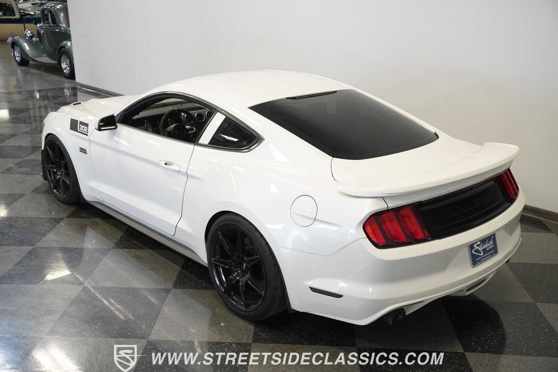 Used 2017 Ford Mustang GT image 12