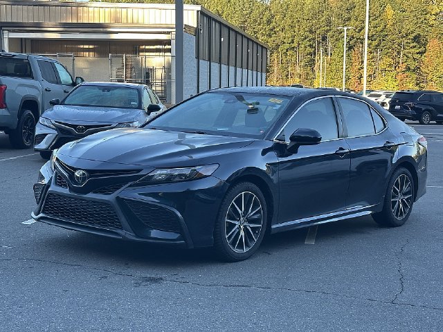 Used 2021 Toyota Camry SE FWD image 4