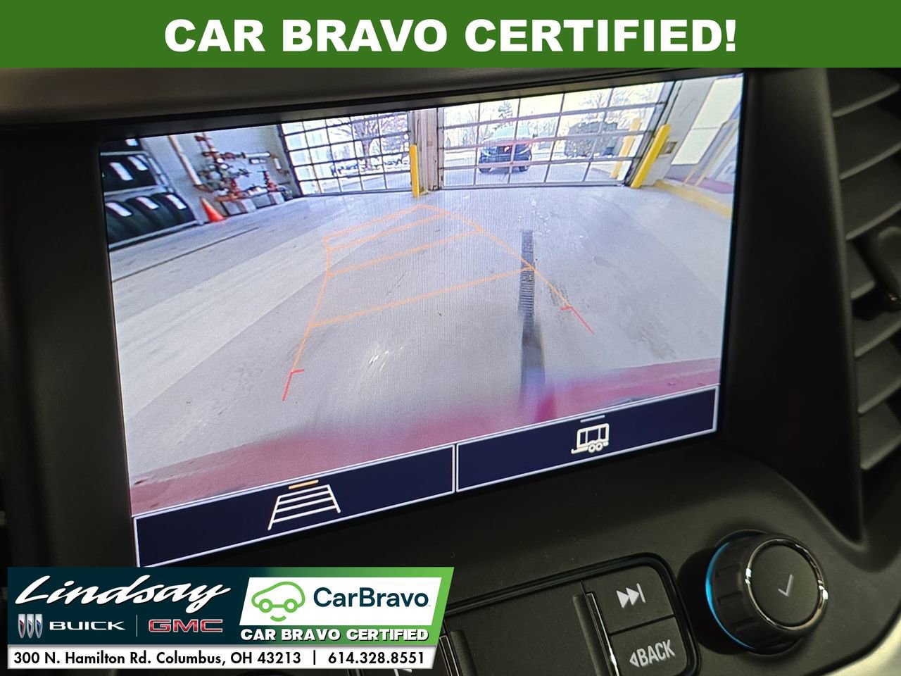 Certified 2023 GMC Acadia SLE w/ Driver Convenience Package image 14