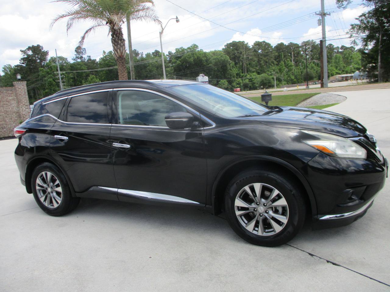 Used 2015 Nissan Murano SV w/ Cargo Package FWD image 25