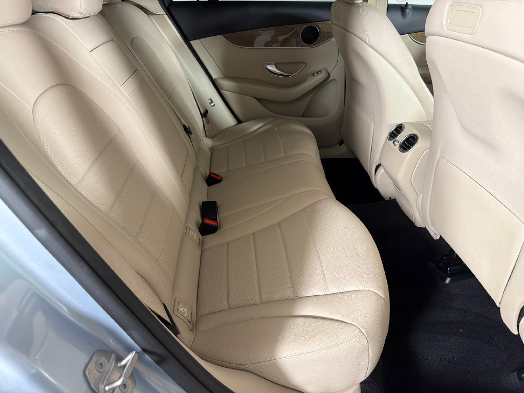 Used 2018 Mercedes-Benz GLC 300 image 14