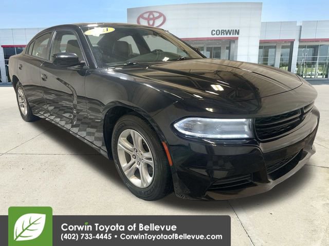 Used 2021 Dodge Charger SXT w/ Leather Interior Group image 2