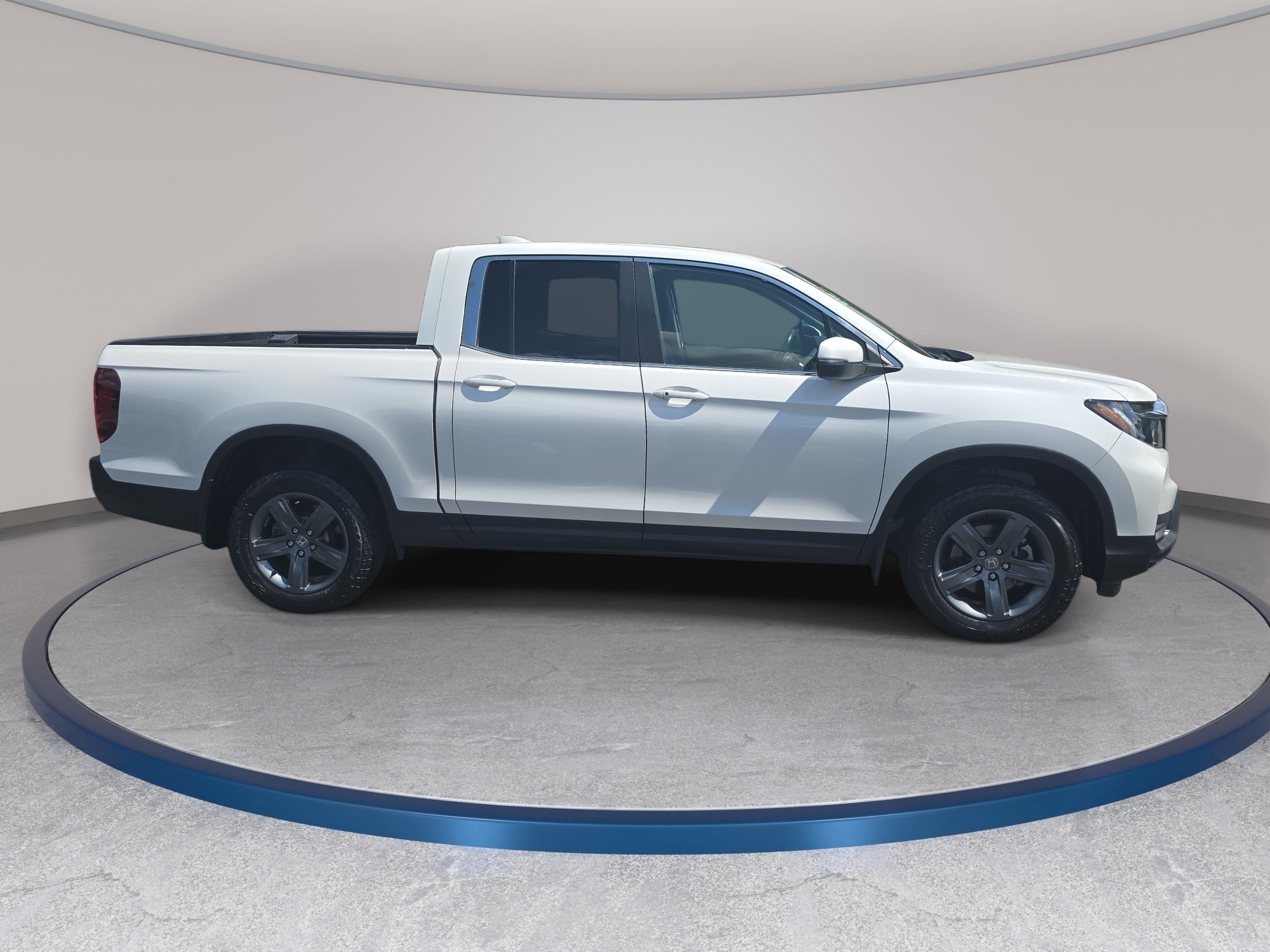 Used 2023 Honda Ridgeline RTL image 4