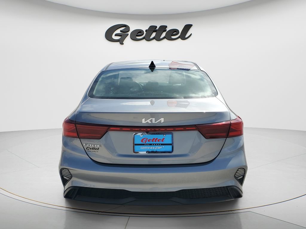 Used 2022 Kia Forte LXS image 5
