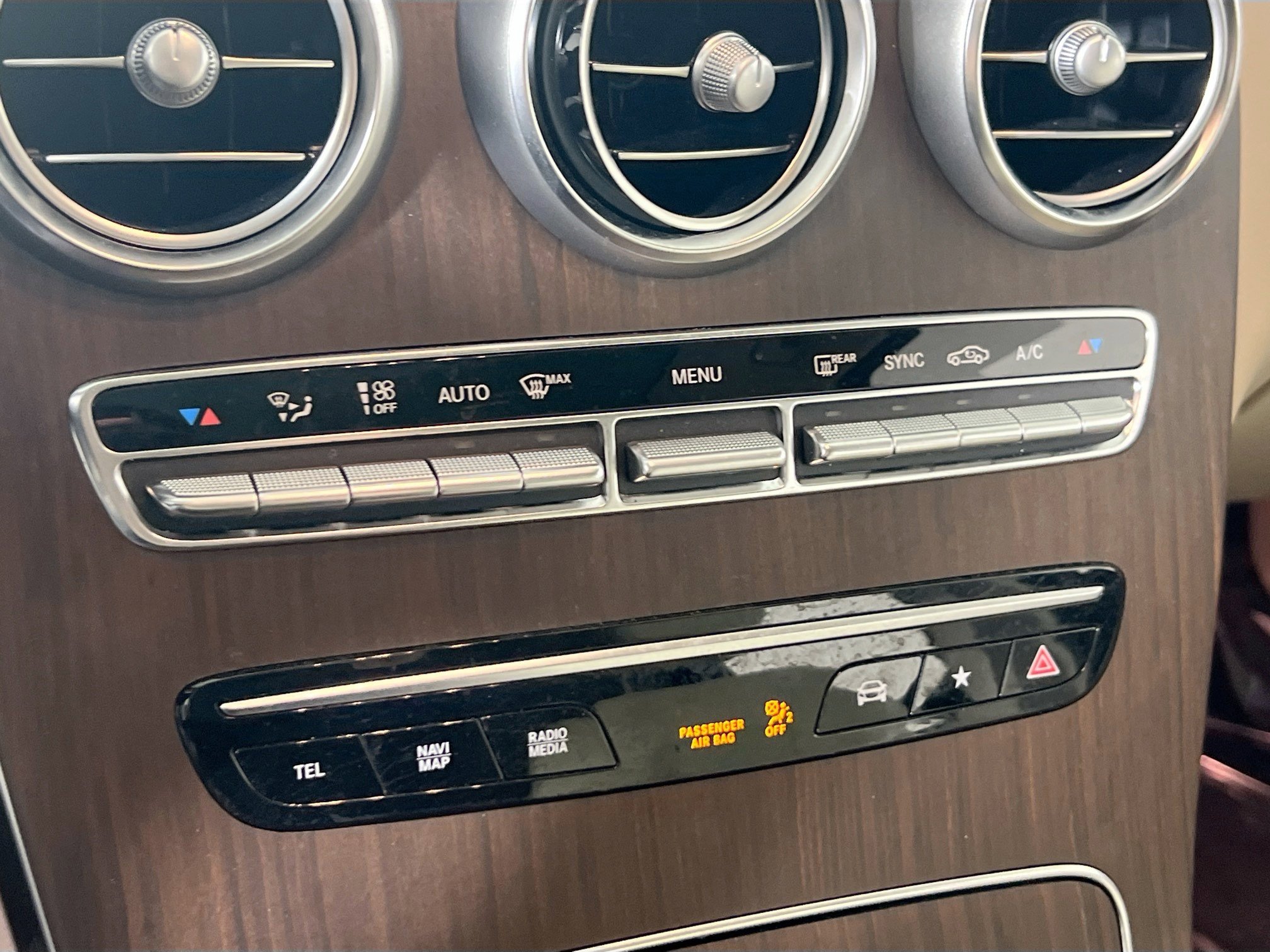 Used 2022 Mercedes-Benz GLC 300 4MATIC image 15