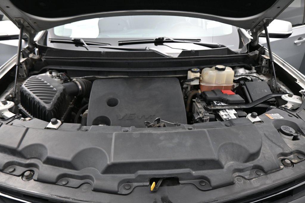 Used 2019 Chevrolet Traverse LT FWD image 28