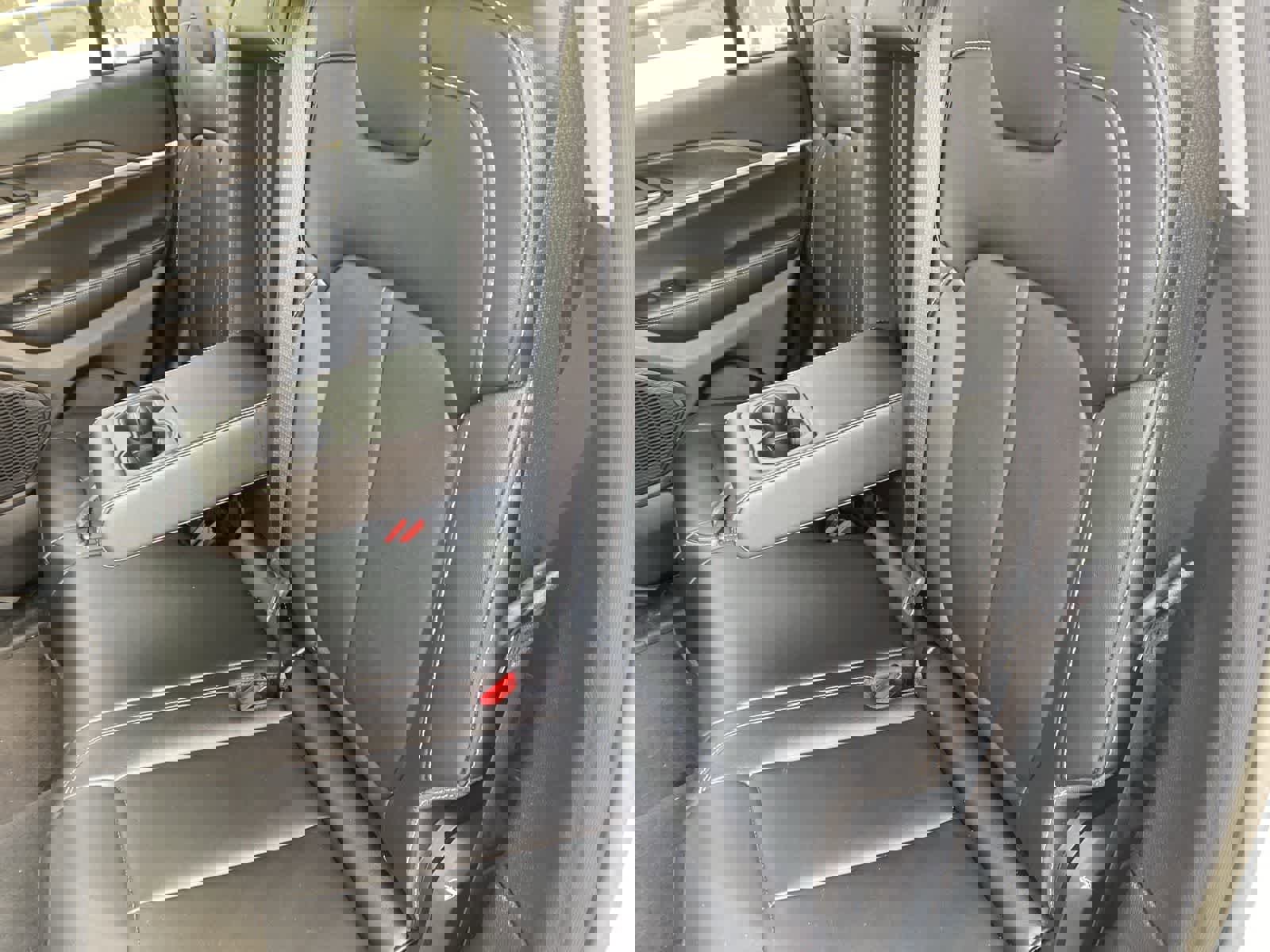 Used 2023 Jeep Grand Cherokee Limited image 12