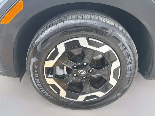 Certified 2026 Hyundai Santa Fe SE FWD image 32