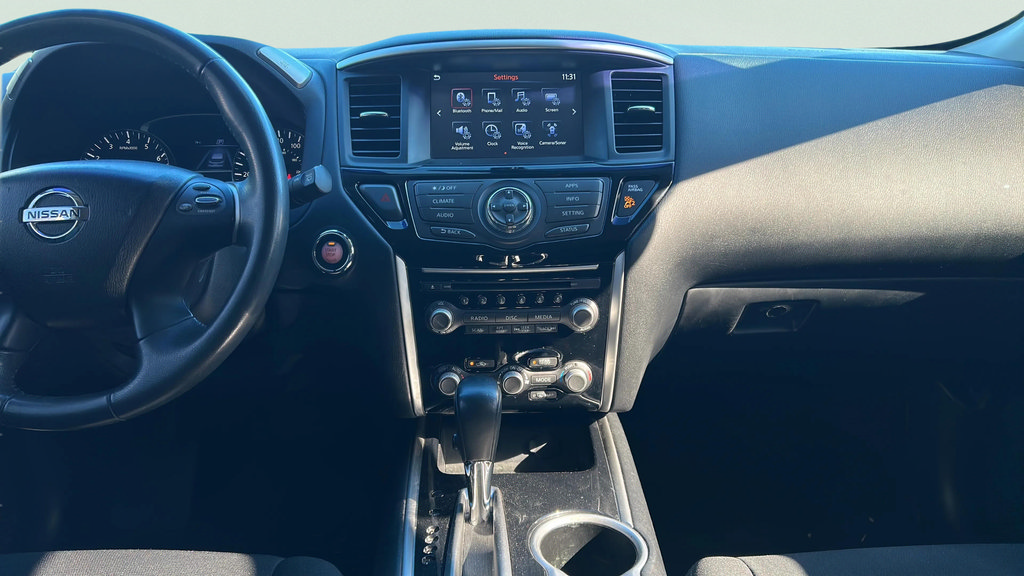Used 2017 Nissan Pathfinder SV FWD image 25