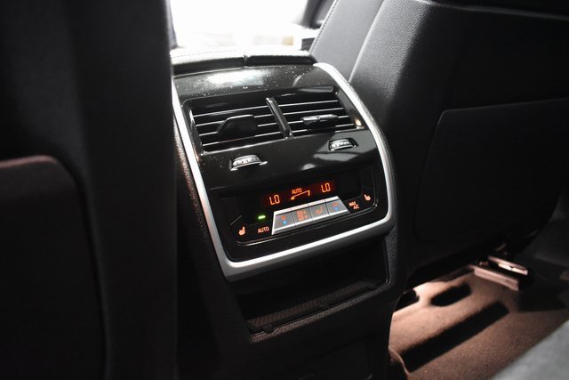 Used 2025 BMW X6 xDrive40i image 34