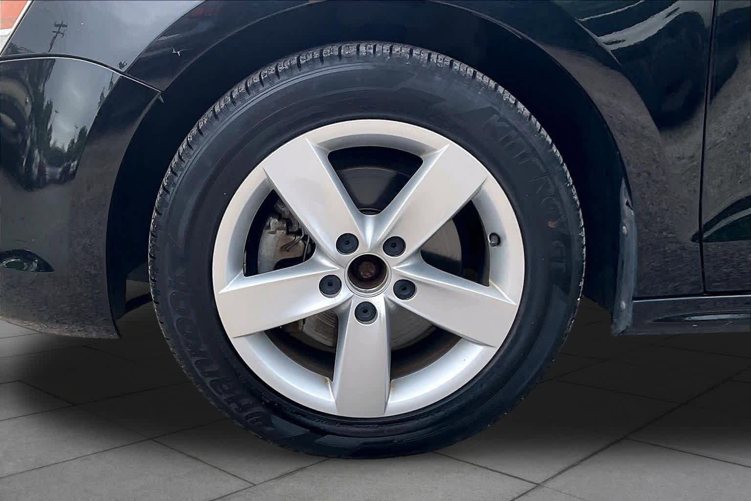 Used 2014 Volkswagen Jetta TDI FWD image 11