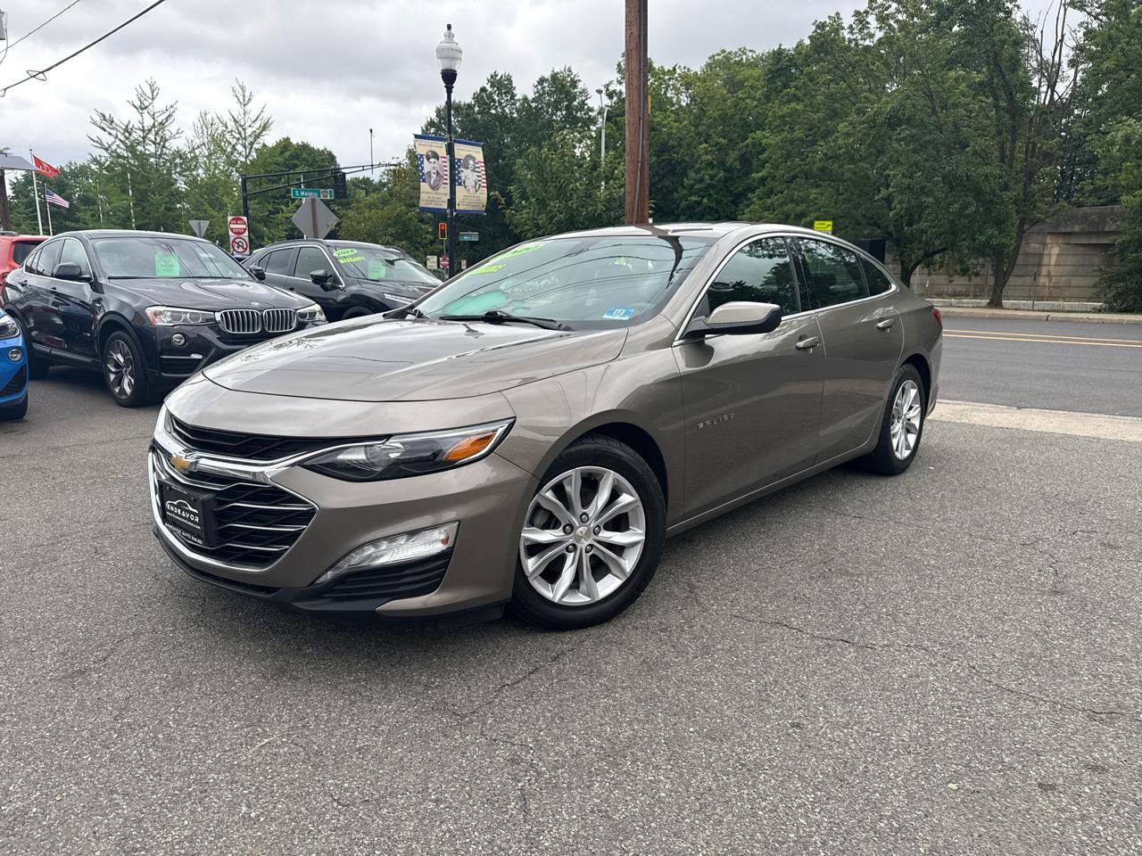 Used 2020 Chevrolet Malibu LT FWD image 3