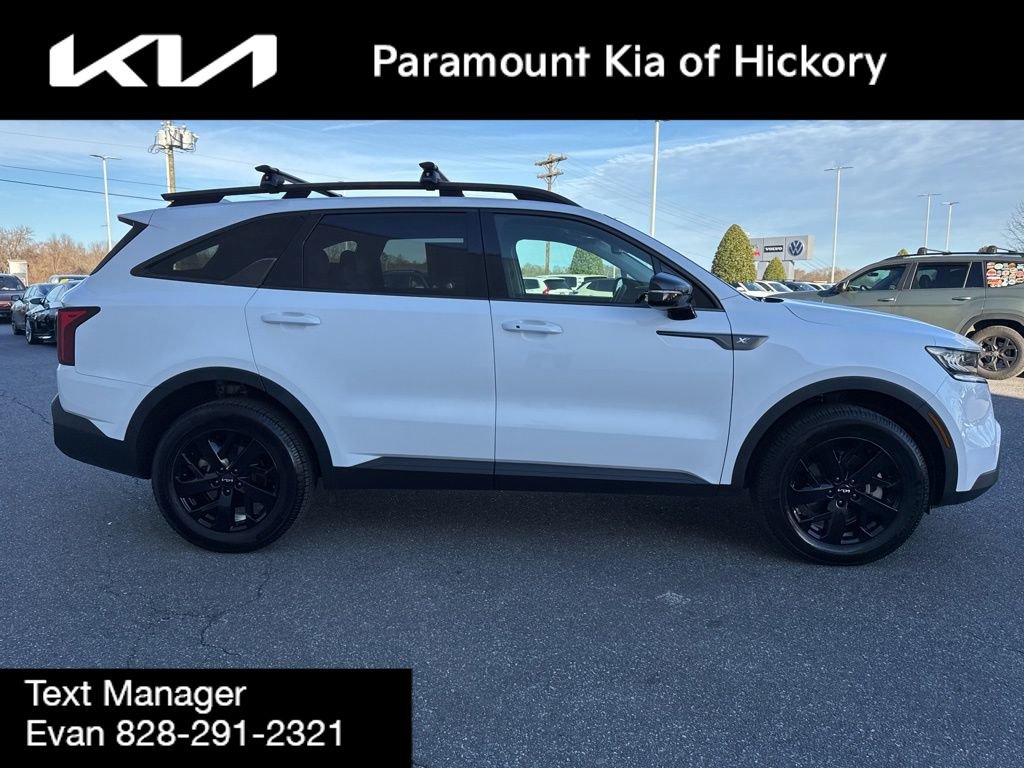 Used 2023 Kia Sorento S w/ Panoramic Sunroof Package image 8