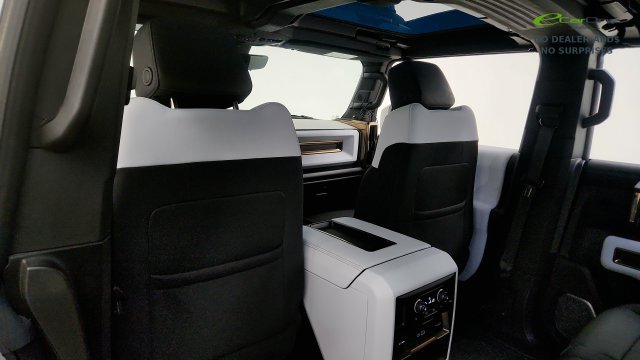 Used 2024 GMC Hummer EV 3X w/ Extreme Off-Road Package AWD/4WD image 50