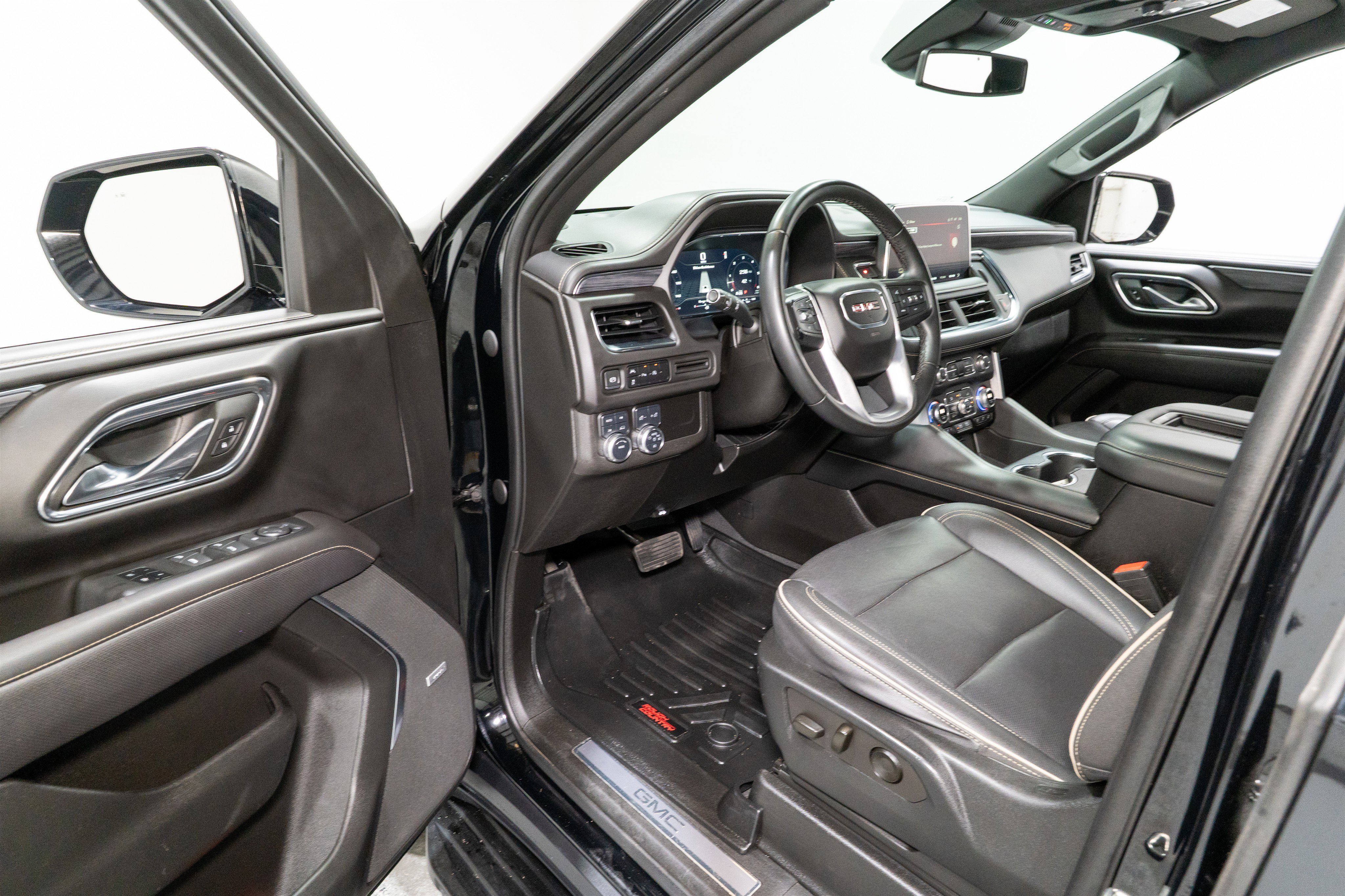 Used 2023 GMC Yukon SLT image 12