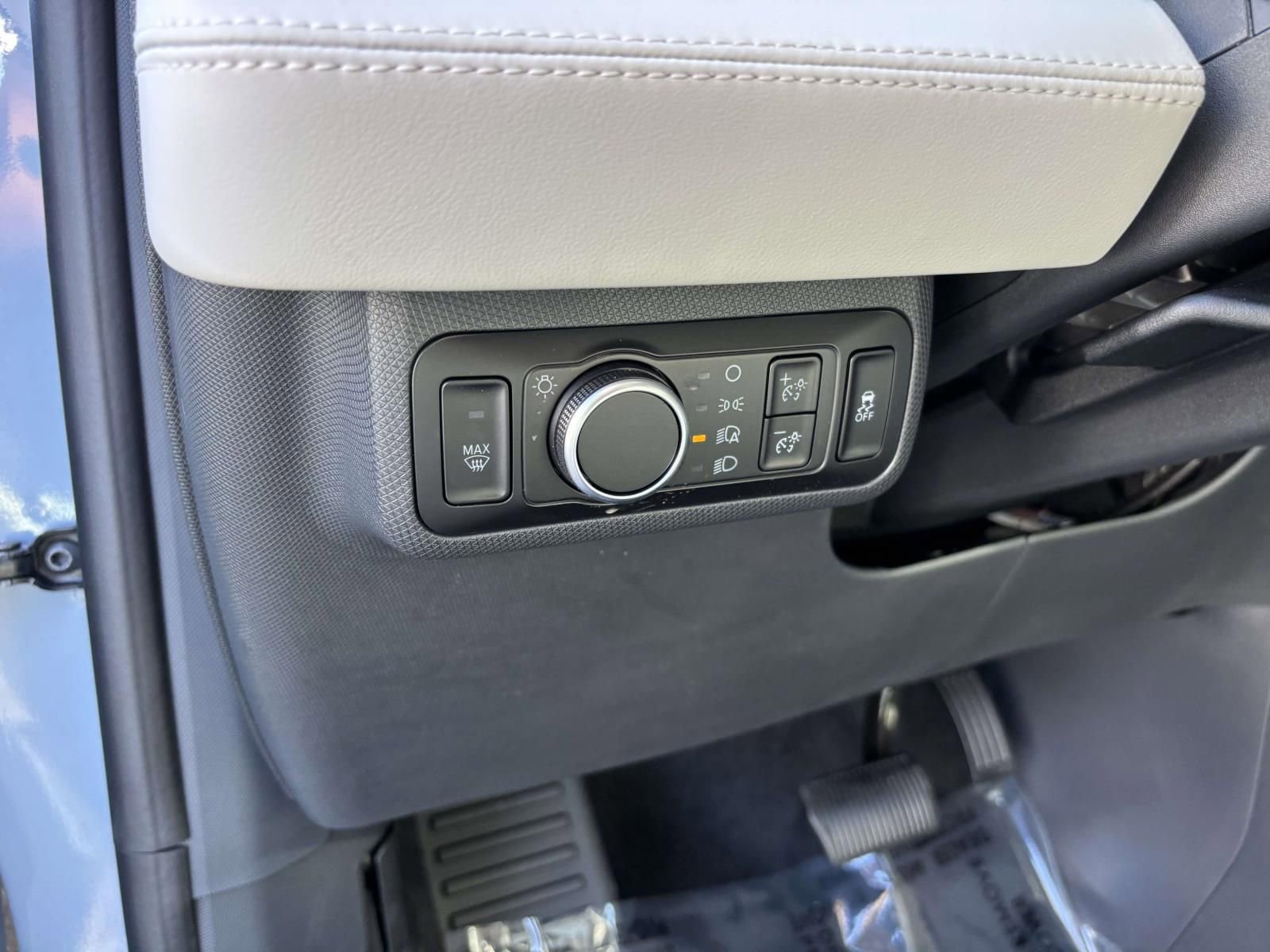 New 2025 Ford Mustang Mach-E Premium image 15