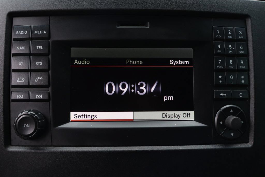 Used 2016 Mercedes-Benz Sprinter 2500 image 26