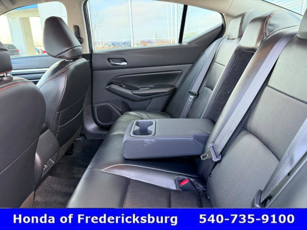 Used 2024 Nissan Altima 2.5 SR w/ SR Premium Package image 24