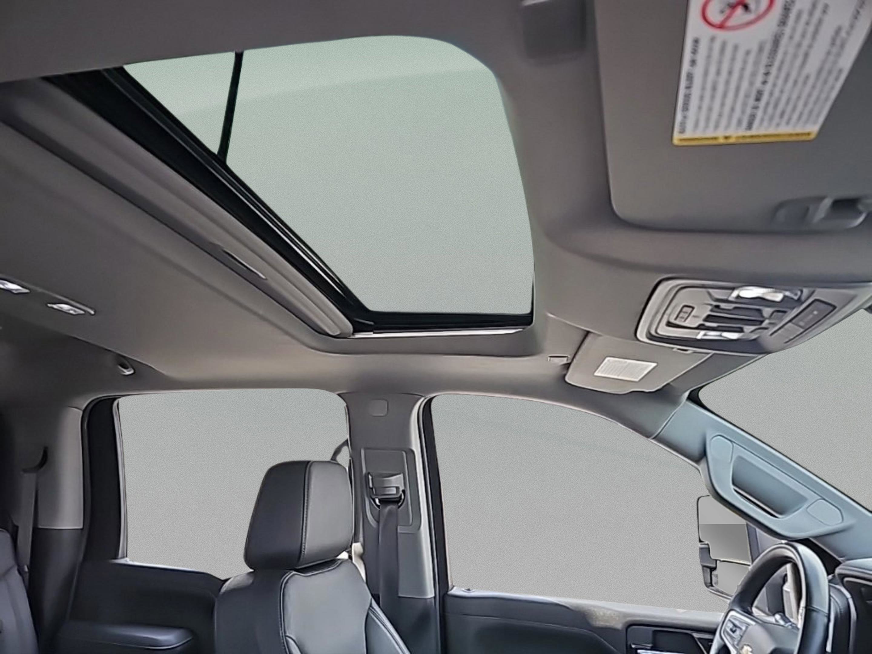 Used 2023 Chevrolet Silverado 2500 LTZ w/ LTZ Premium Package image 33