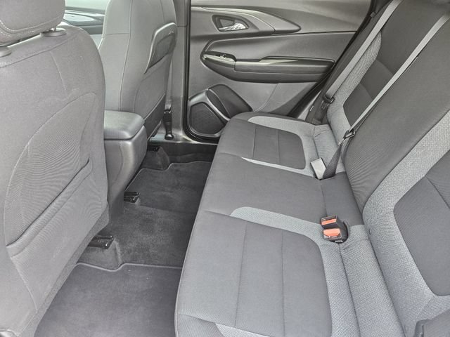 Used 2025 Chevrolet TrailBlazer LT AWD/4WD image 30