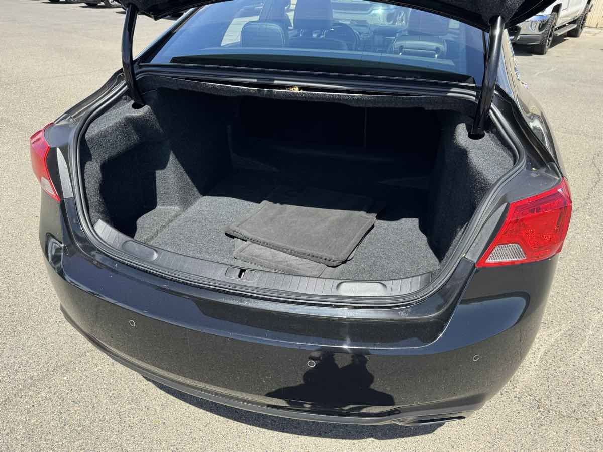Used 2017 Chevrolet Impala Premier FWD image 17