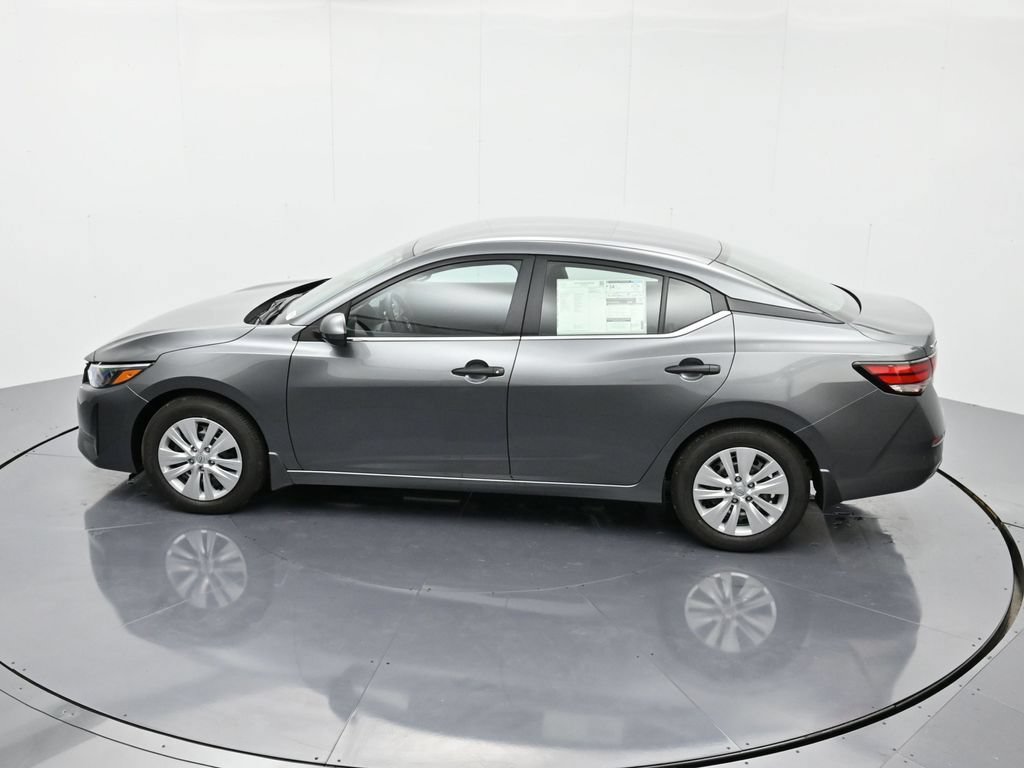 New 2025 Nissan Sentra S FWD image 32