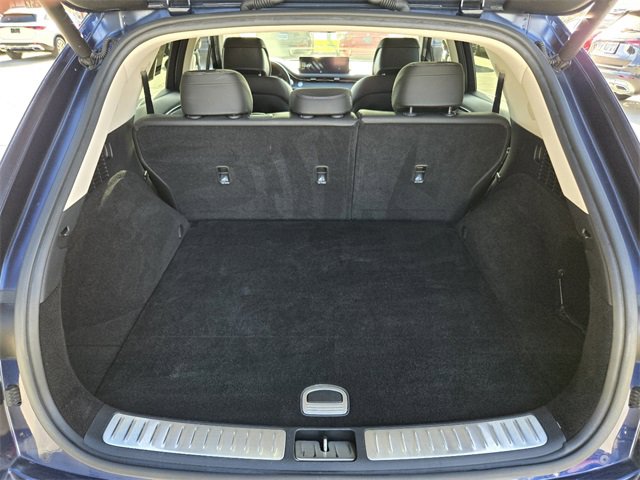 Used 2022 Genesis GV70 2.5T w/ Select Package image 9