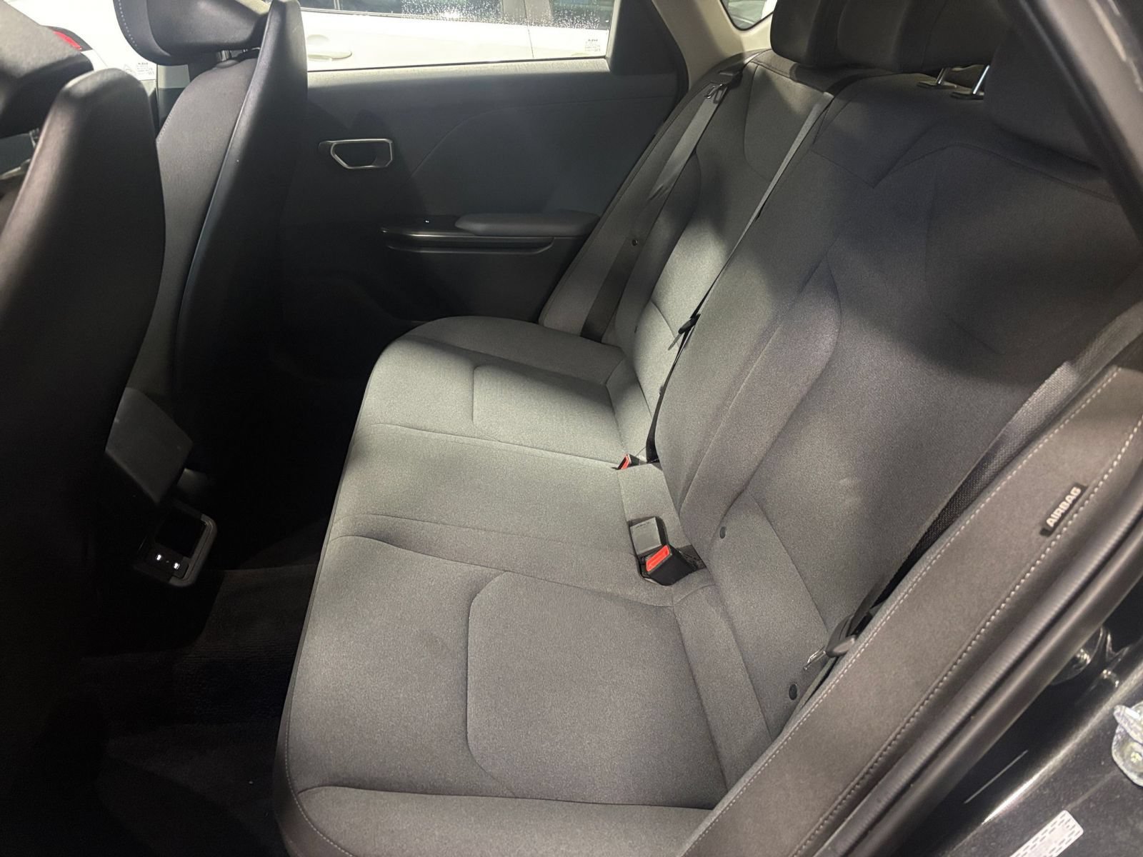 Used 2025 Kia K4 FWD image 24