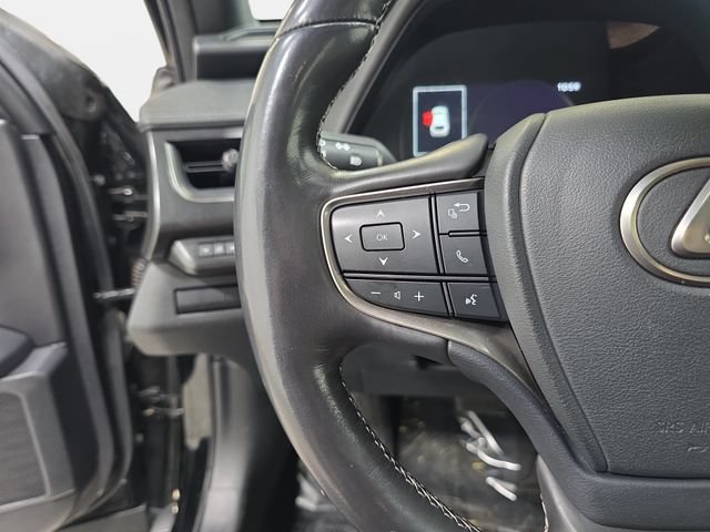 Used 2020 Lexus UX 250h w/ Premium Package AWD/4WD image 17
