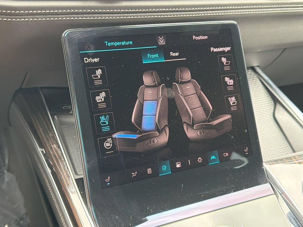 Certified 2026 Cadillac Escalade Luxury RWD image 18