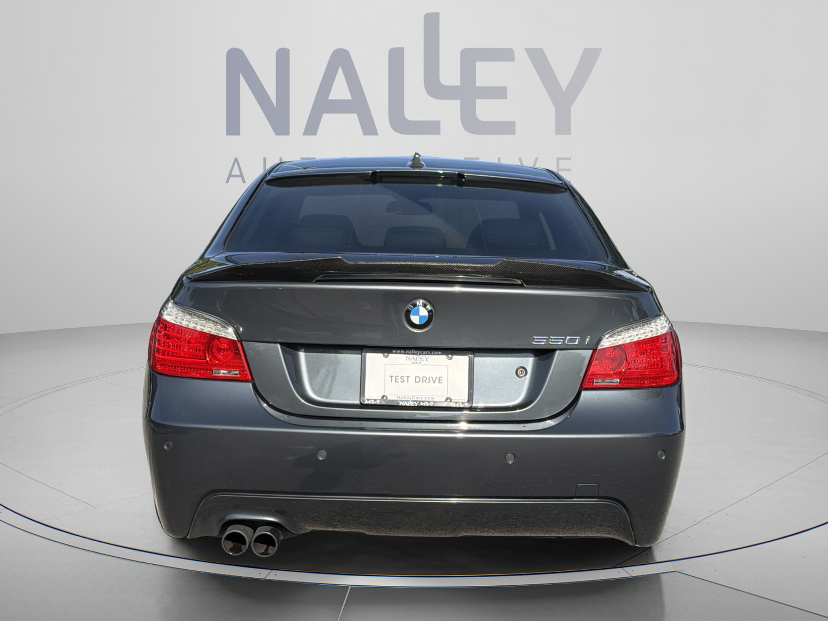 Used 2008 BMW 550i Sedan RWD image 4