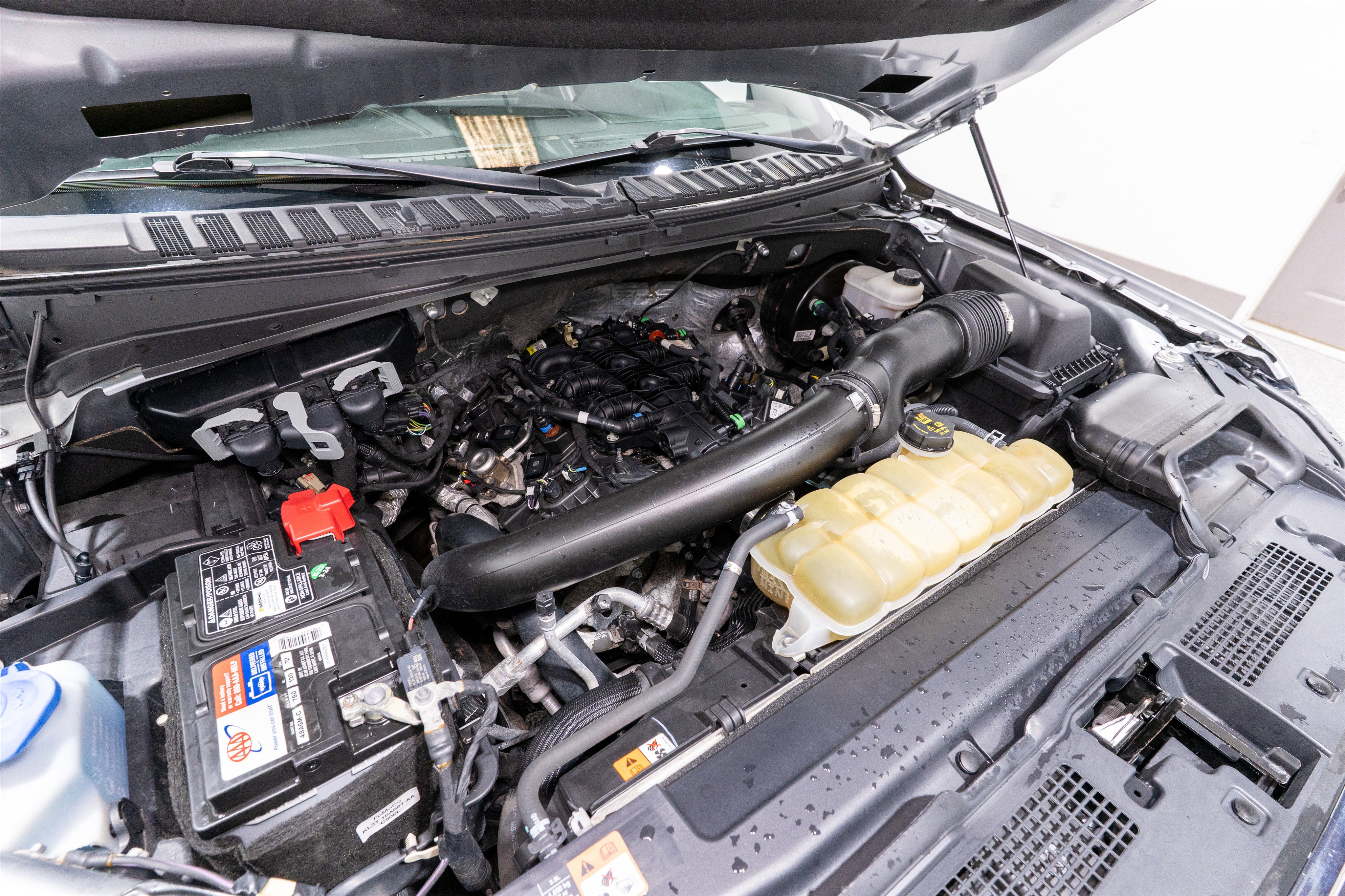 Used 2021 Ford Expedition Max Limited image 37