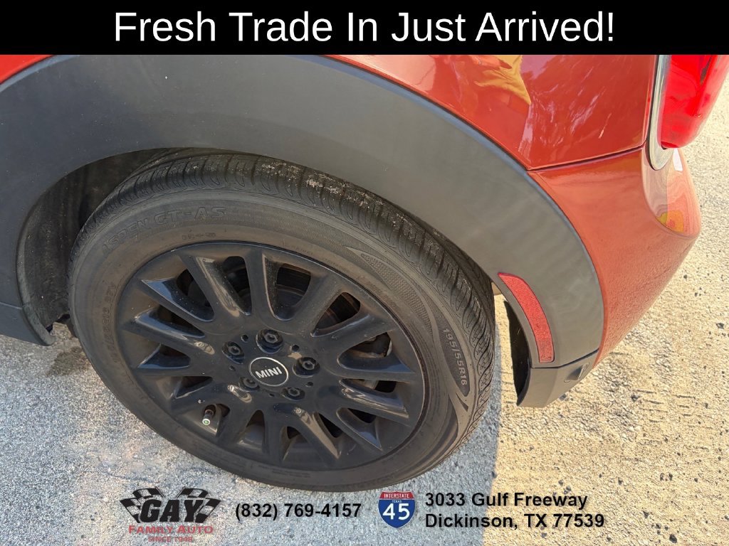 Used 2019 MINI Cooper 2-Door Hardtop FWD image 6