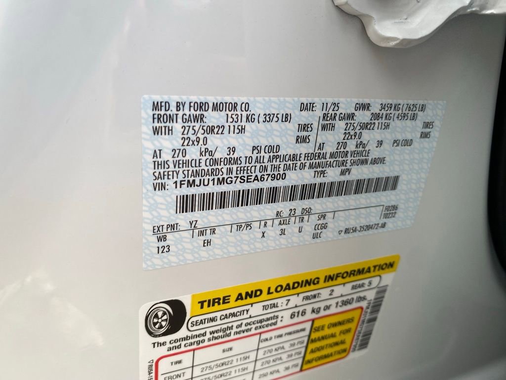 New 2025 Ford Expedition Platinum w/ Stealth Performance Package AWD/4WD image 17