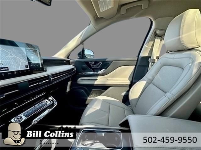 New 2024 Lincoln Corsair Grand Touring w/ Rear Removable Package Tray AWD/4WD image 22