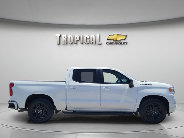 Used 2026 Chevrolet Silverado 1500 RST w/ LPO, Dark Essentials Package RWD image 6