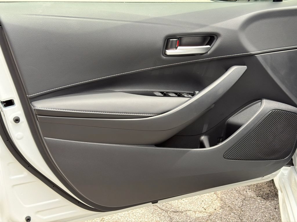 New 2026 Toyota Corolla SE FWD image 13
