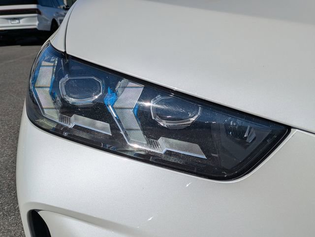 Used 2024 BMW X5 xDrive40i w/ Premium Package image 10