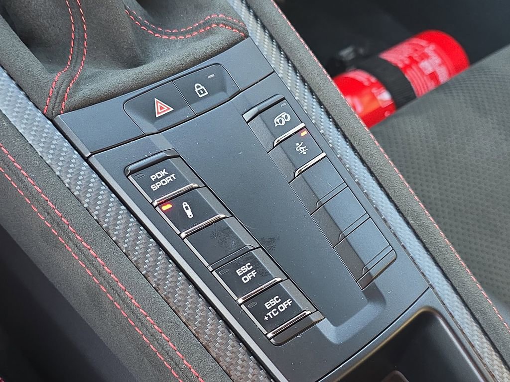 Certified 2025 Porsche 718 Cayman GT4 RS image 30