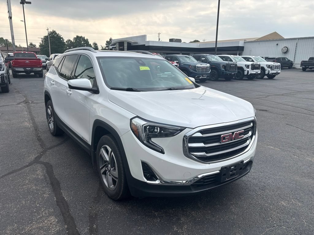 Used 2021 GMC Terrain SLT w/ Infotainment Package II AWD/4WD image 4