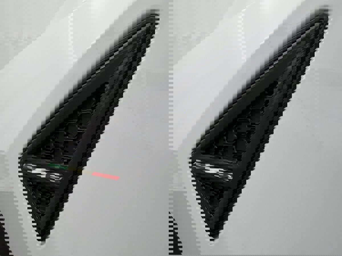 Used 2021 Lamborghini Urus image 9