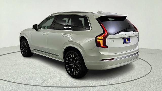 New 2026 Volvo XC90 T8 Plus w/ Protection Package AWD/4WD image 5