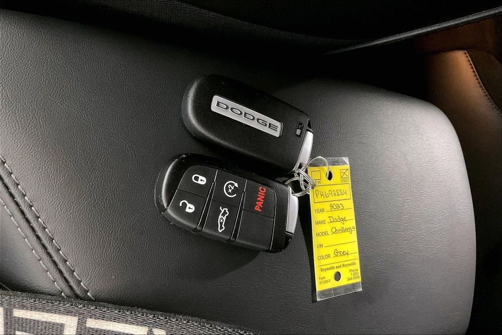 Used 2023 Dodge Challenger R/T w/ Plus Package image 14