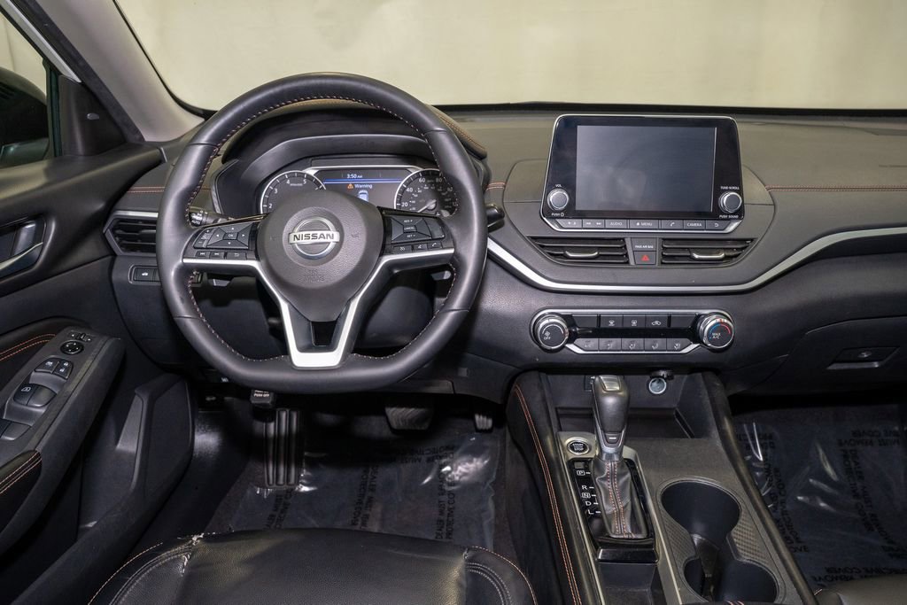 Certified 2021 Nissan Altima 2.5 SR image 6