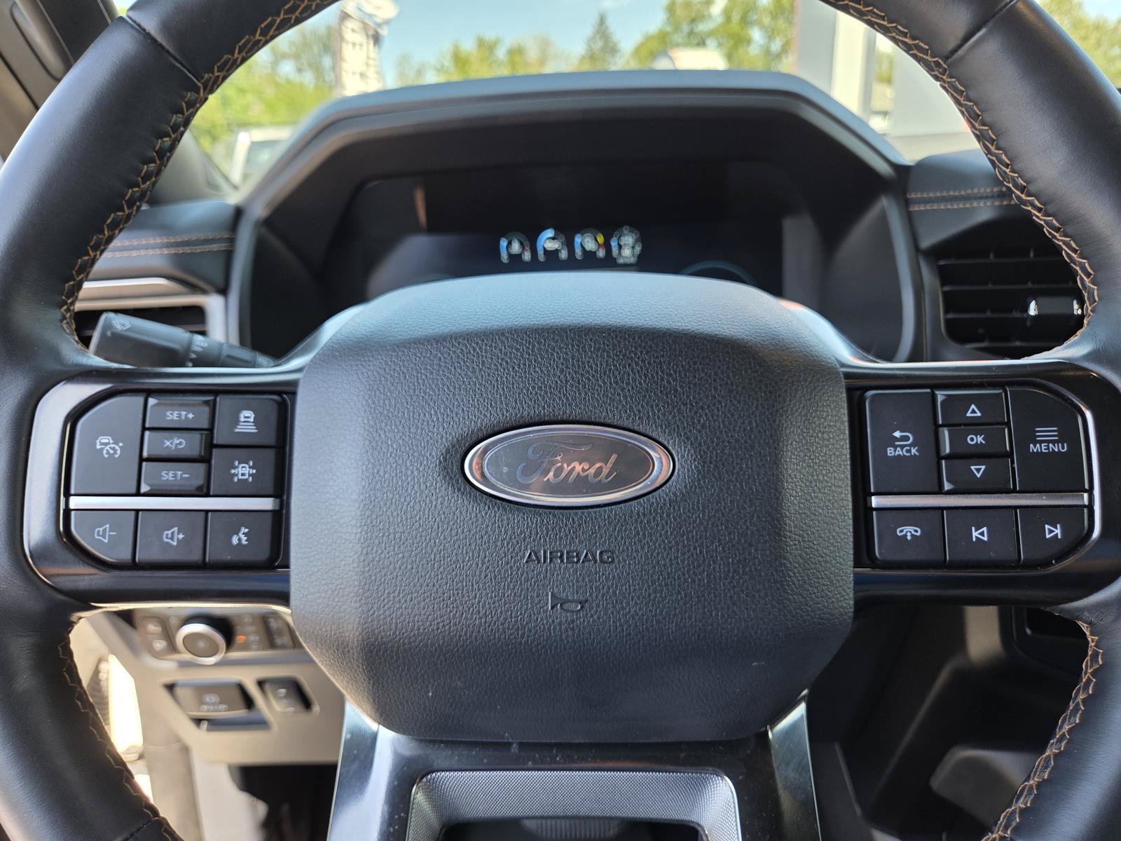 Certified 2024 Ford Expedition Platinum RWD image 24