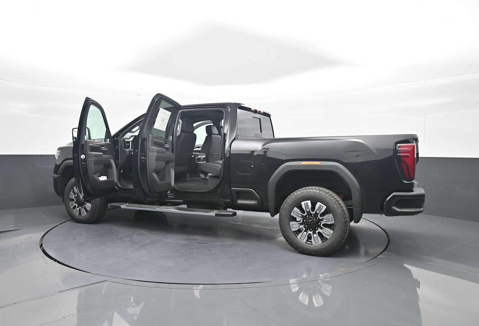 New 2026 GMC Sierra 2500 Denali w/ Technology Package AWD/4WD image 43