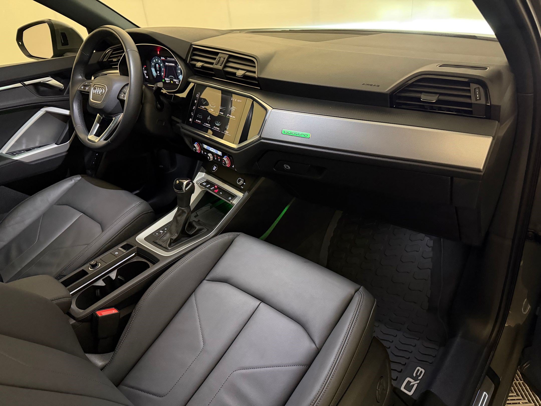 Certified 2023 Audi Q3 2.0T Premium Plus w/ Premium Plus Package AWD/4WD image 30