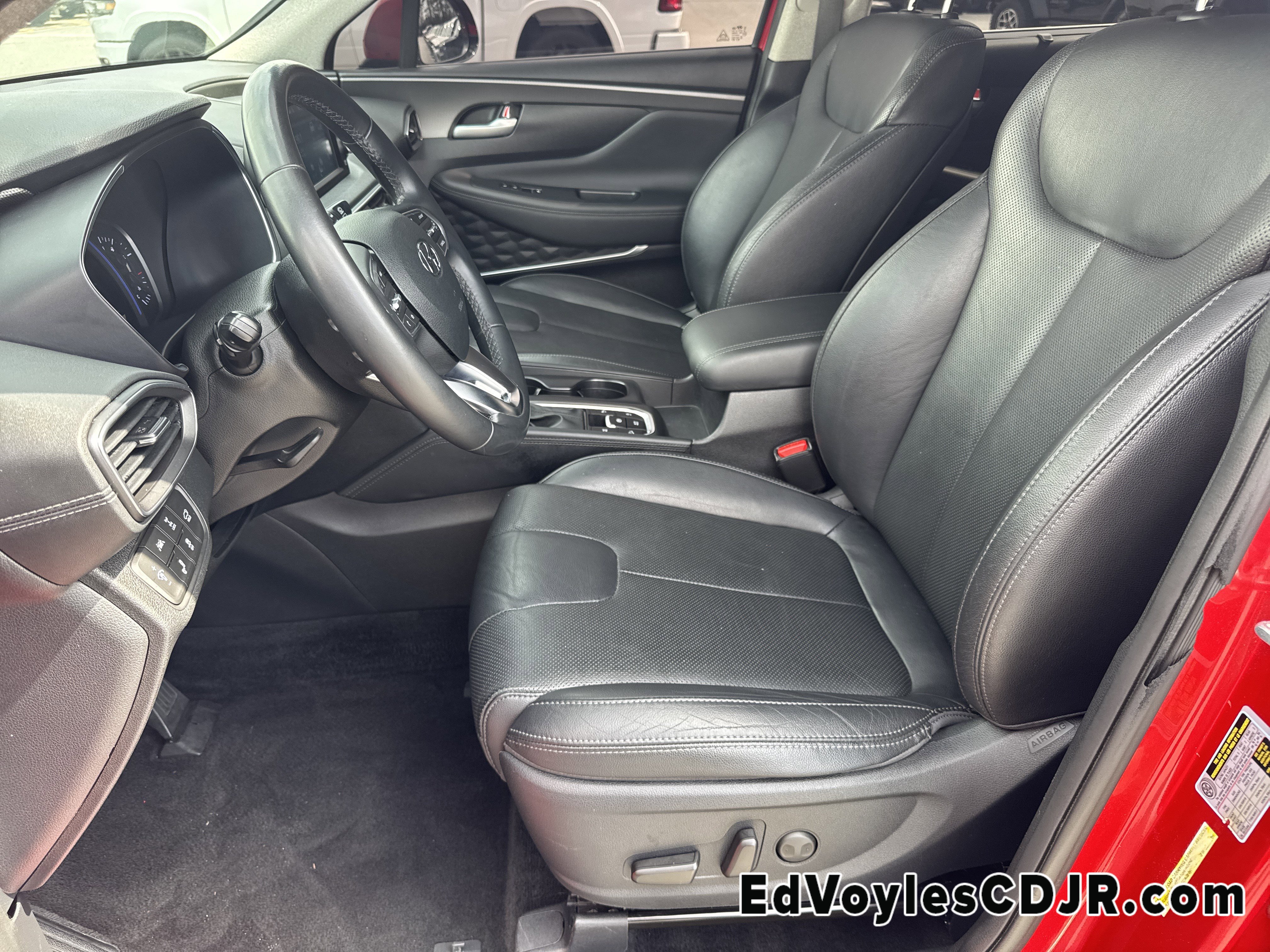 Used 2020 Hyundai Santa Fe SEL image 11